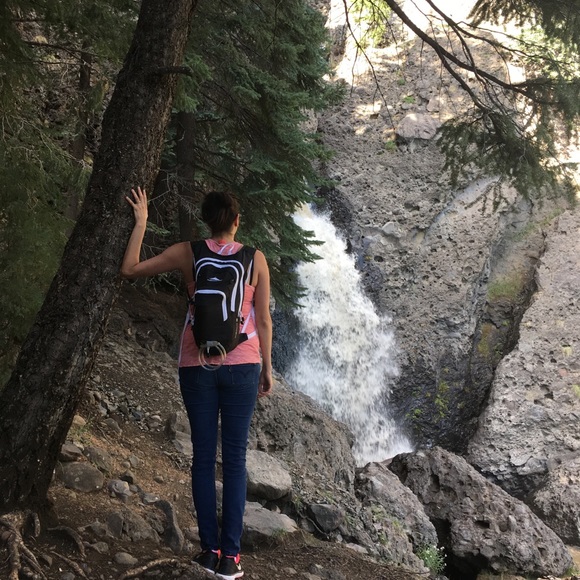 Meet your Posher, Cortney - Picture 1 of 1